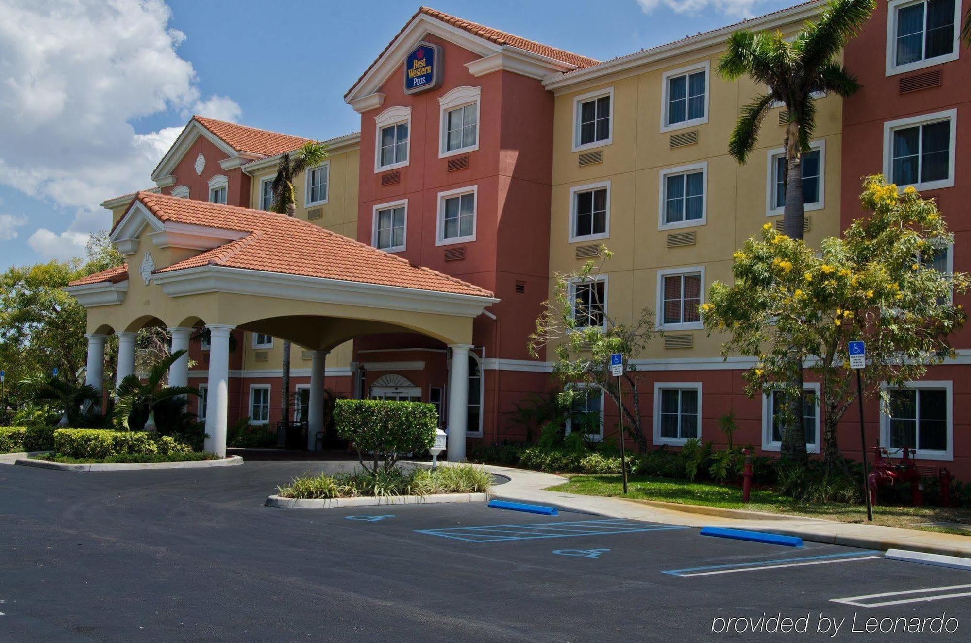 Best Western Plus Miami-Doral/Dolphin Mall Hotel Exterior photo