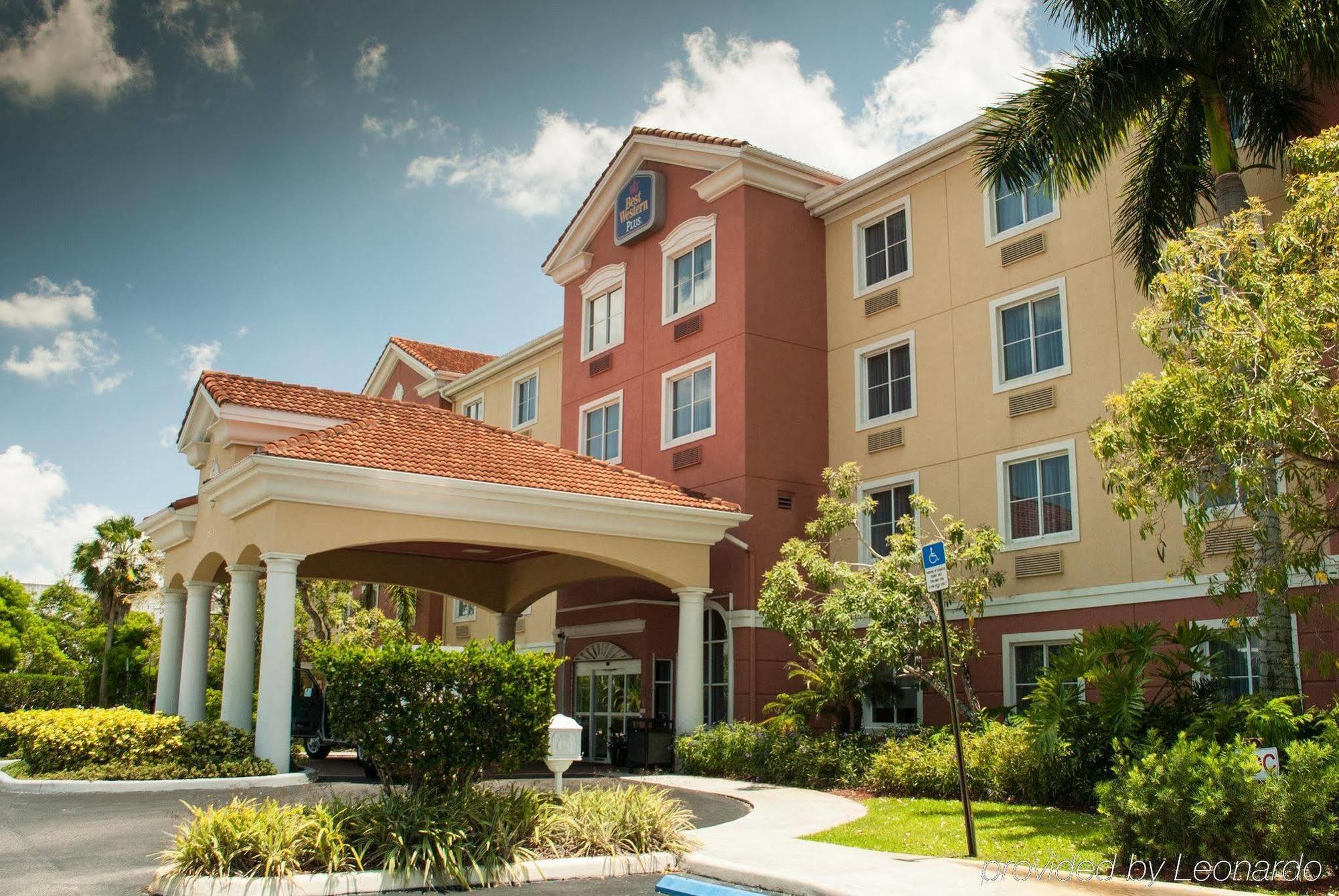 Best Western Plus Miami-Doral/Dolphin Mall Hotel Exterior photo